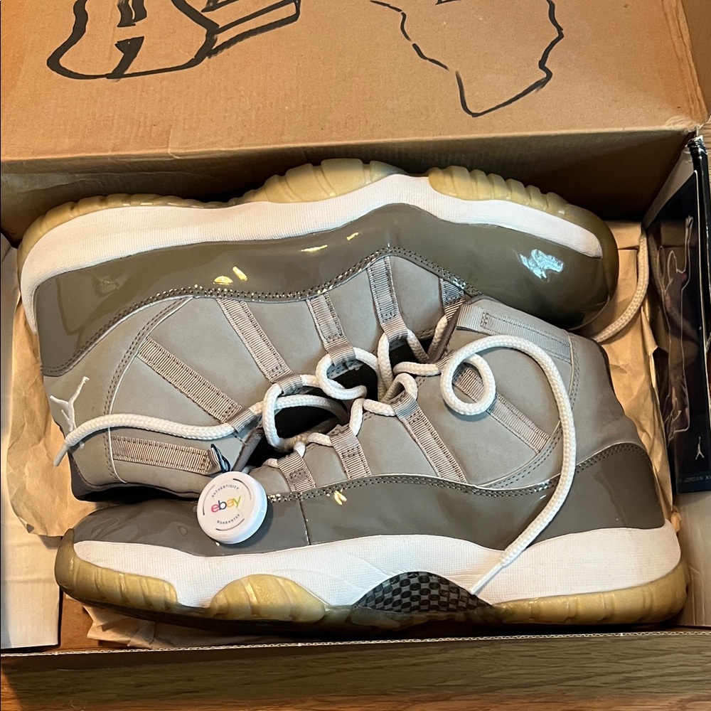 Size 12.5. 2000 Jordan Retro XI Cool Grey.